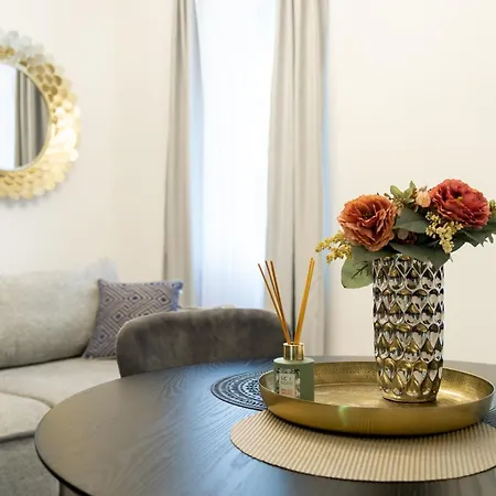 Center Parking Apartment