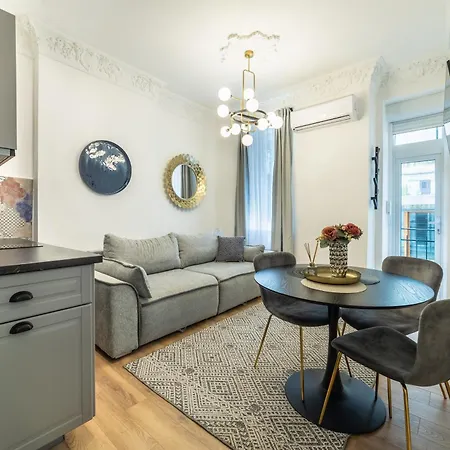 Center Parking アパート ベオグラード