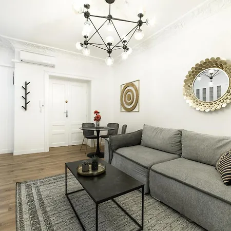 Apartment Center *