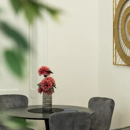 Apartment Center