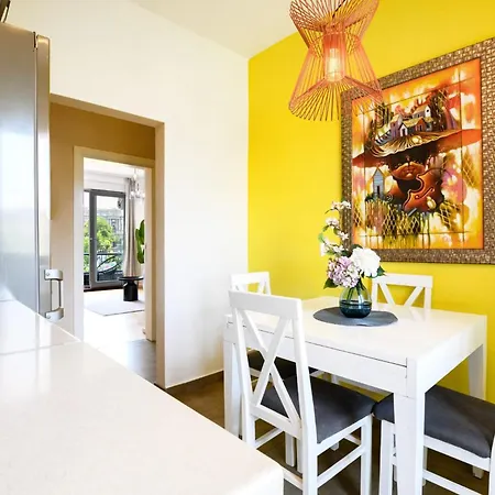 Apartment Center *