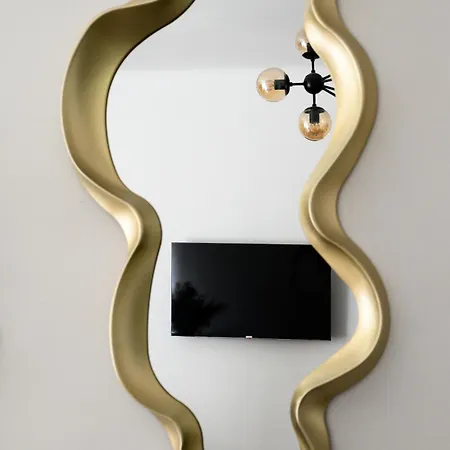 Apartment Center Parking Belgrad