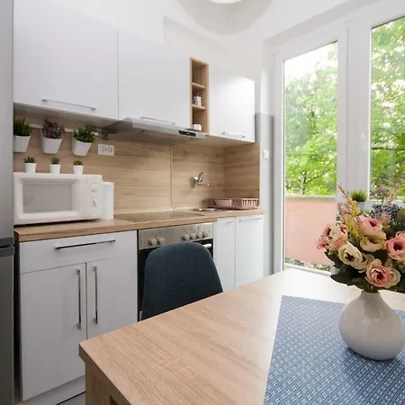 Apartment Center *