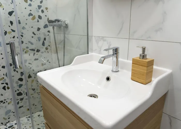 Center Parking 12e - 7 Min By Walk Terazije *