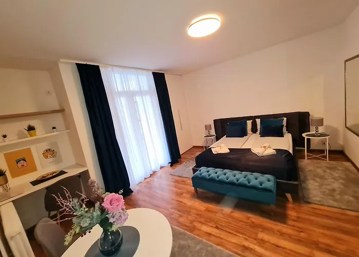 Center Parking 12e - 7 Min By Walk Terazije Appartement Belgrade