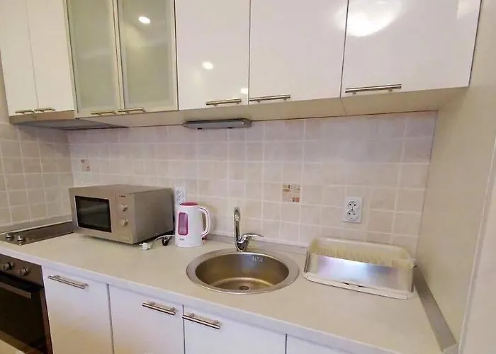 Center Parking 12e - 7 Min By Walk Terazije *